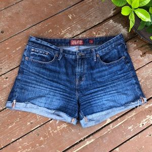 LAST CHANCE Lucky Brand Boyfriend Short